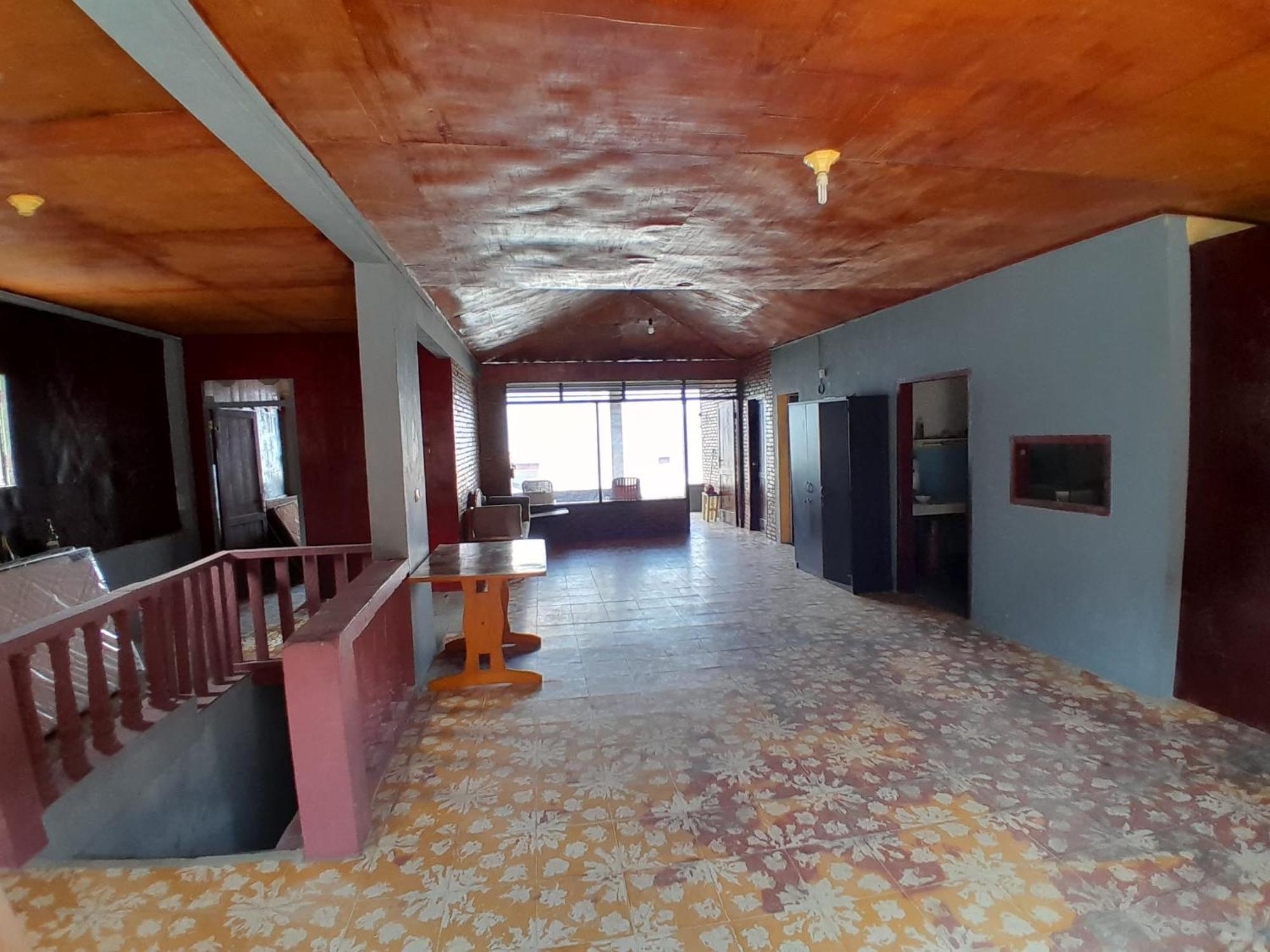 Maruba Inn Tuktuk Siadong Exterior foto