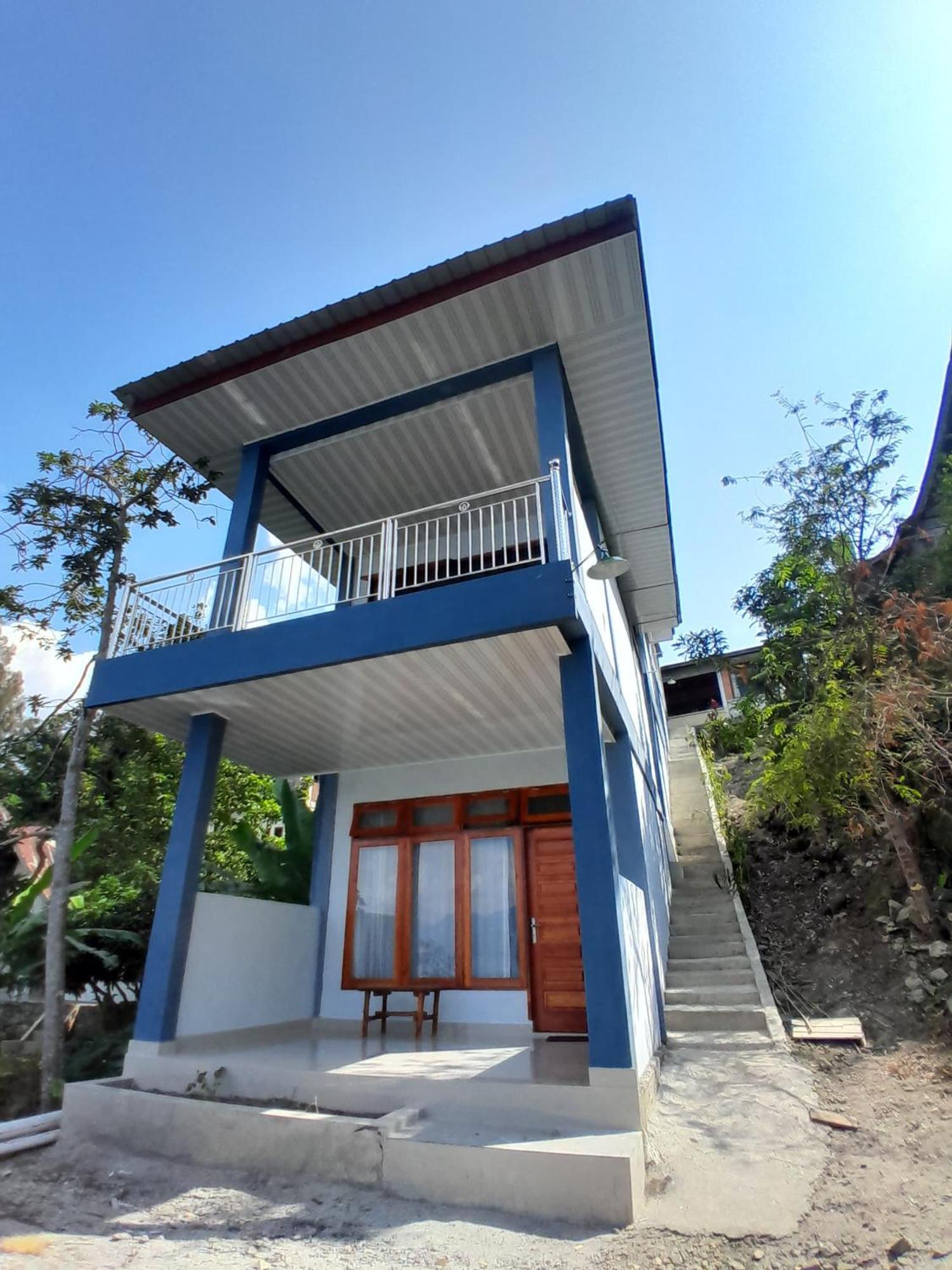 Maruba Inn Tuktuk Siadong Exterior foto
